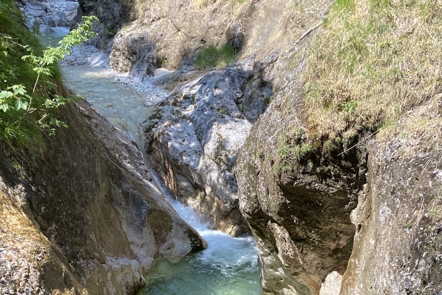 Natürliche „Badewannen“ in der Almbachklamm bei Marktschellenberg.