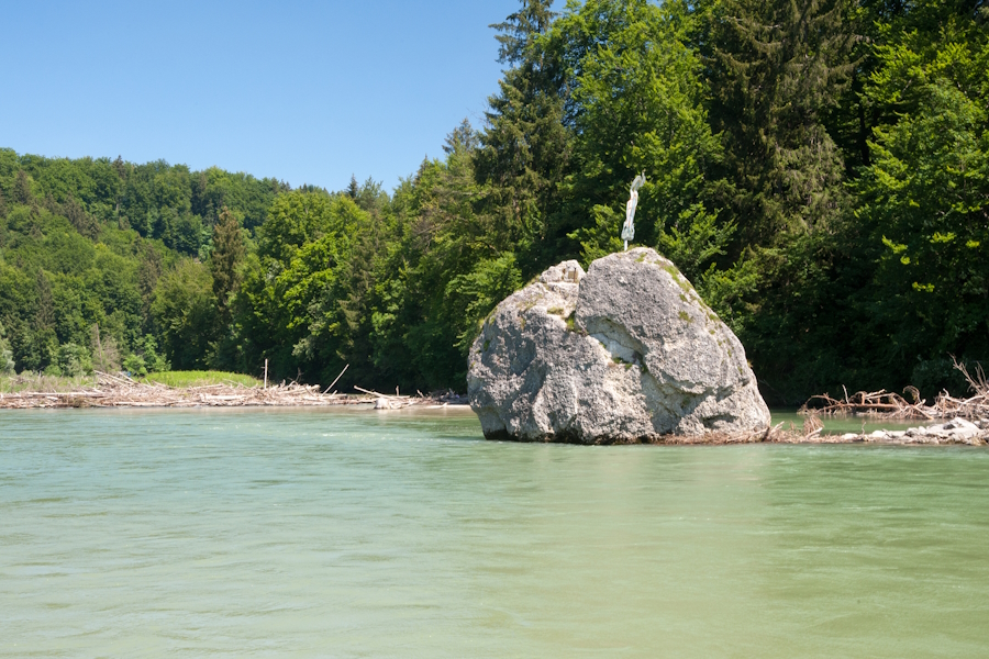 Der meterhohe Georgenstein stellte früher eine Gefahr für die Flößer auf der Isar dar.
