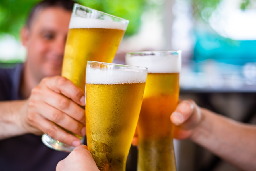 Alkoholfreies Bier wird immer beliebter.