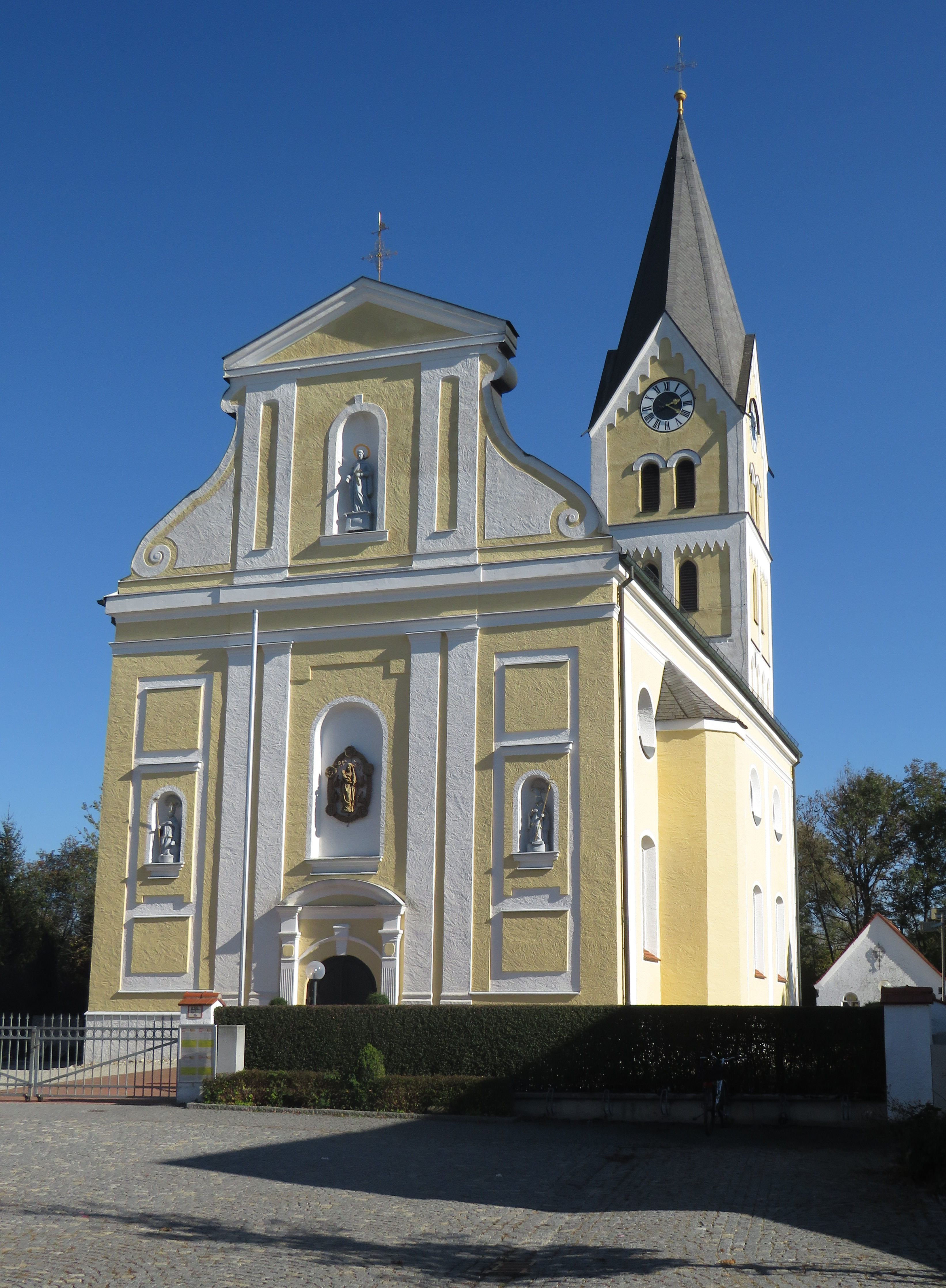 Pfarrkirche St. Josef in Allershausen