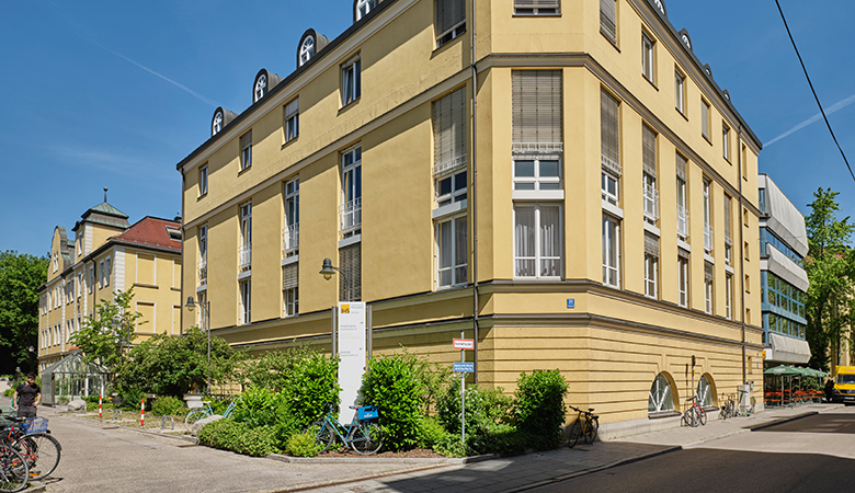 Außenansicht der Hochschule für Philosophie in München.