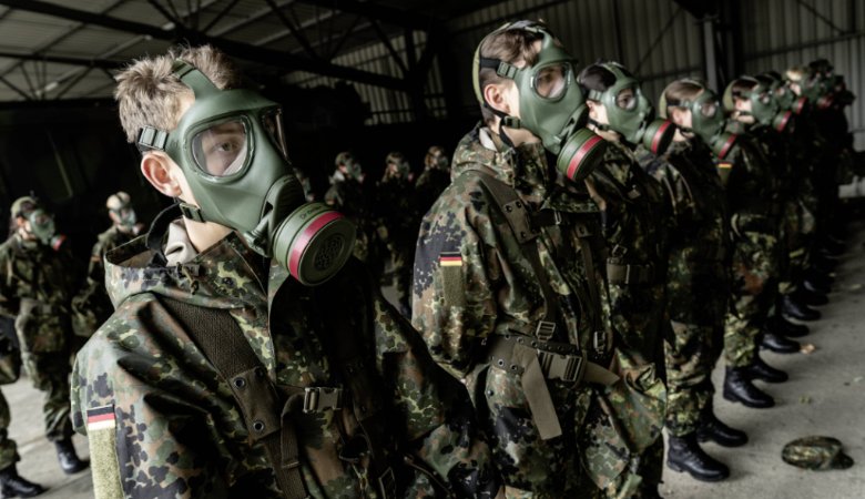 Bundeswehrsoldaten bei einer ABC-Übung im Jahr 2018.