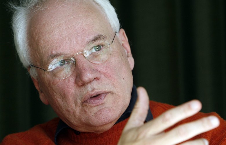 Wunibald Müller ist Theologe und Psychotherapeut. Er gründete das Recollectio-Haus in Münsterschwarzach, wo Priester und krichliche Mitarbeiter seelsorgliche und psychotherapeutische Hilfe erhalten.
