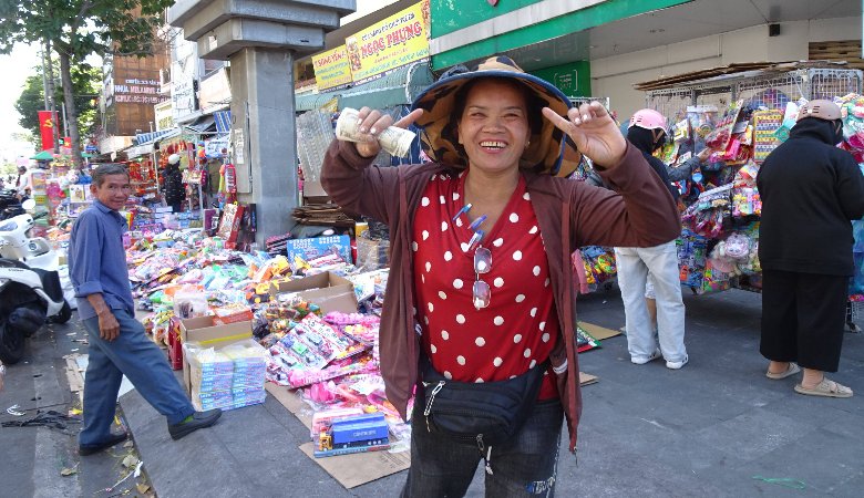 Straßenhändler in Saigon.
