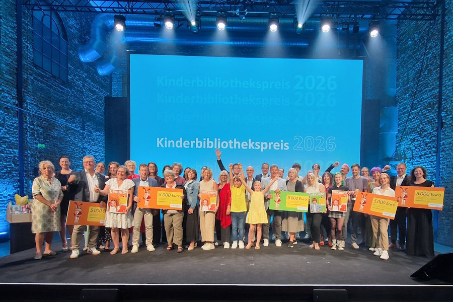 Zu einem Fest des Buches und des Lesens wurde die Verleihung des Kinderbibliothekspreises 2026. 