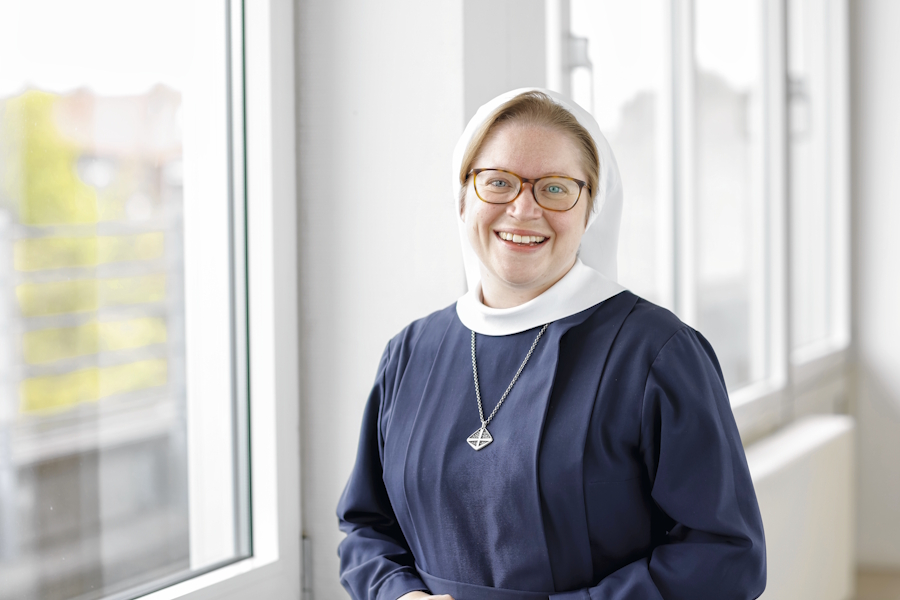 Schwester Josefa Maria Grießhaber ist Wertebeauftragte der Kongregation der Barmherzigen Schwestern vom hl. Vinzenz von Paul, Mutterhaus München.