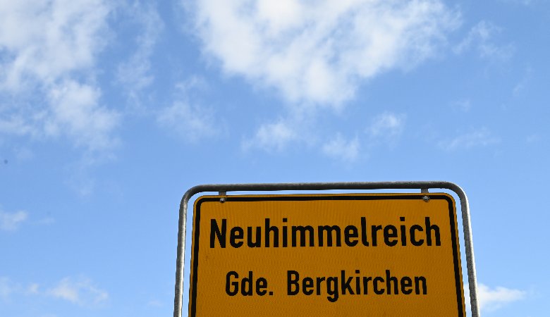Neuhimmelreich (Gemeinde Bergkirchen) ist einer von mehreren „himmlischen“ Orten im Erzbistum München und Freising.