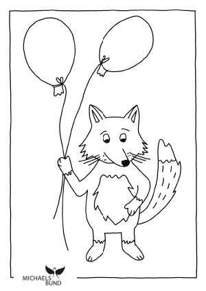 Ein Fuchs hält zwei Luftballons in den Pfoten.