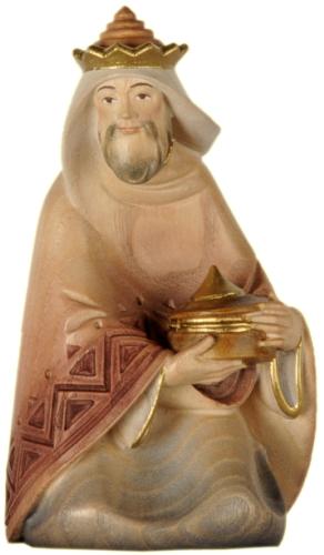 König kniend